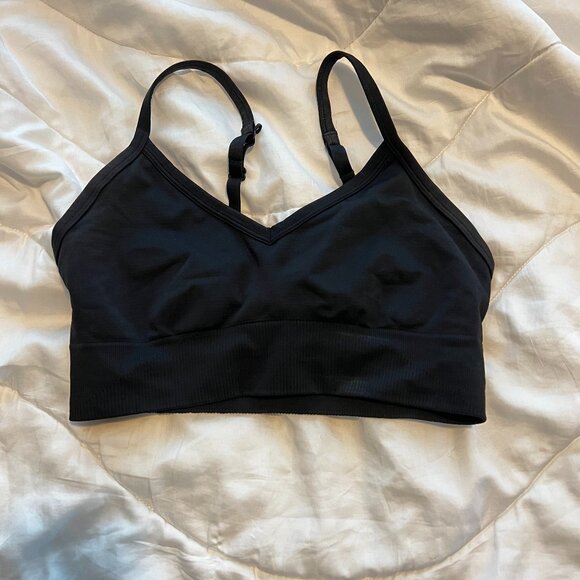 Lululemon ebb to street bra - Picture 1 of 3